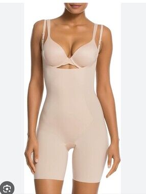 SPANX shapewear